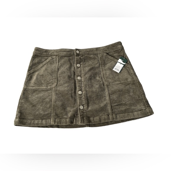 wild fable Dresses & Skirts - Green Corduroy Skirt